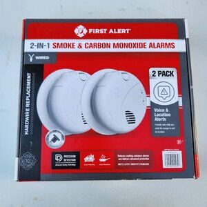 New First Alert 2 in 1 Smoke CO2 Carbon Monoxide Alarm Detector Hardwired  1 PK